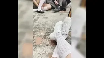 Mejores AMIGAS Estudiantes Putitas de la ESCUELA Técnica se Graban Chupándole la VERGA a un Wey y Cogiendo en la Escuela! Colegiala Mexicana Amateur Follando en Público, Alumnos Precoces! Parte 1