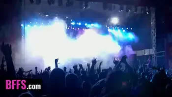 Hot Besties Dani Diaz, Mochi Mona & Satine Summers Get Fucked After Music Festival - BFFS