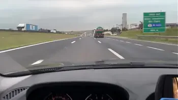 Oral em auto estrada com Ma Santos