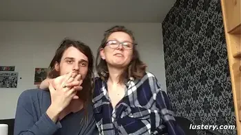 Lustery Submission #420: Chill & Mi - High Exposure