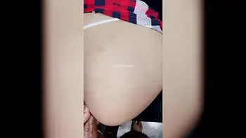 Dios mío!! Cómo pudiste hacerme esto... encontré este video en el celular de mi novia... es una maldita puta!