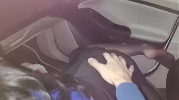 Unprotected public sex in car with sexy stranger. Blowjob in a parking lot