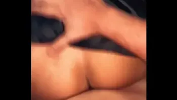 فضيحة اوسخ سكس عربى جوزى سابنى اتناك من زبون و شغال نيك فيا طول الليل اه يا كسى كفاية هاتهم كسم صوت شخرتها