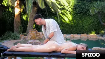 Anna Claire Clouds Is A Horny Spoiled Brat