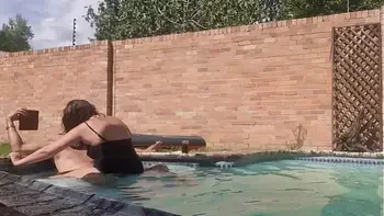 Swimming pool fuck