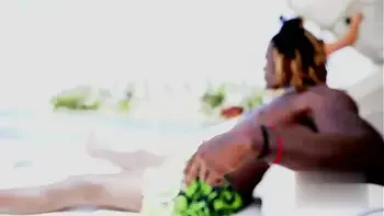 FUCKING 2 BAD BITCHES on STAR ISLAND no DIDDY