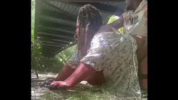 FUCKING UNDER THE PUBLIC PARK BRIDGE