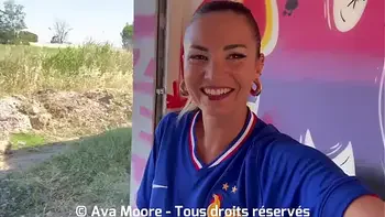 BUKKAKE GEANT - Salope Française Suce Des Inconnus pour l'Euro 2024 de Football