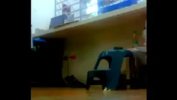 mientras estoy trabajando el hijo del patrón me mete la verga.