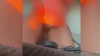 Morena enteada linda cheia de tesão dançando de calcinha