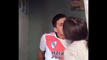 futbolista es Masturbado y tragado con la boca