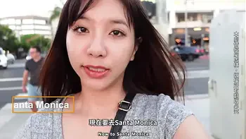 淫蕩的亞洲女孩在美國蜜月