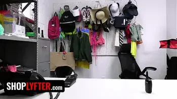 Pizza Delivery Girl Gets Her Tiny Cavity Searched For Stolen Merchandise