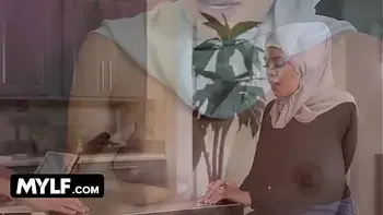 Busty Hot Arab Wife Cheats On Her Husband With A Relationship Expert