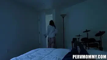 Exhibitionist Stepmilf Likes Being Caught Jessica Ryan, Tyler Cruise