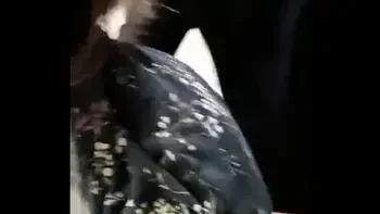 Non posso mettermi a lavare i piatti che arriva Teresa a succhiarmi il cazzo