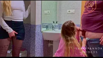 Increible como folla mi hermanastra con mi nuevo novio