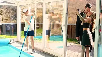 Cheating Housewife Veronica Leal Seduces The Pool Guy Into A DP Fuck Frenzy GP2696