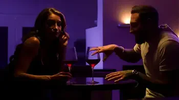 Hot MILF Silvia Saige Prepares Her Booty For Some Nice Anal Fucking