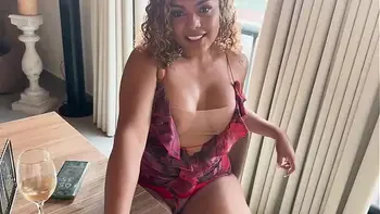 Curvy Hot ebony milf its planted for her Date and fuck the chef big cock for confort- Carla Morelli