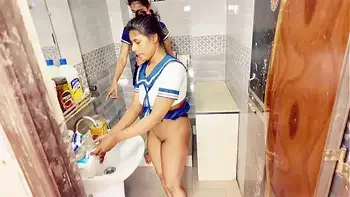 Uttaran20 -, 2025Horny in the morning - Friends have a beatiful threesome