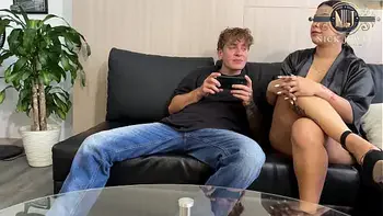 Unexpected! I fuck my best friend's wife! He catches us!