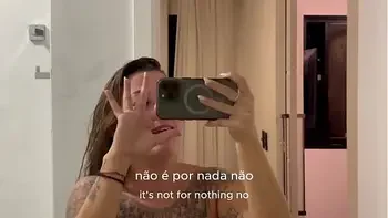 Encontrei com uns amigos e fizemos uma troca de casal depois de um jantarzinho