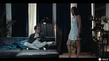 Freeze Clone Fuck - Alice Murkovski Turns Into Real Life Sex Doll and Gets her Pussy Eaten