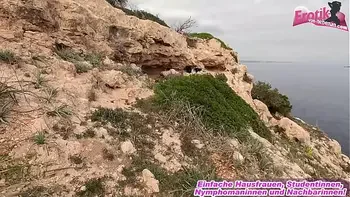 deutscher amateur outdoor dreier POV mit zwei schlampen