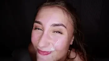 Hardcore Anal and Pussy Squirting for Lil Phillips