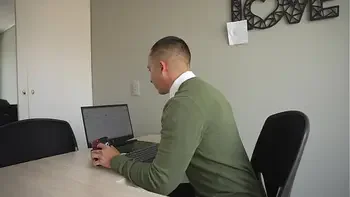 Colombian secretary Ashley Sanz gets a promotion with her beautiful ass! - Knock Knock Club