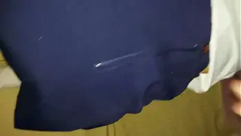 AY Papi DUELE! ¿Por qué haces esto? Me dejan cuidando a mi linda hijastra en la noche, hijastra jovencita y padrastro se quedan solos en la noche, casero real, no fake