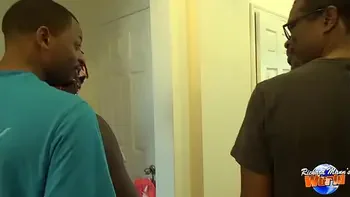 Negra BBW Fazendo DP