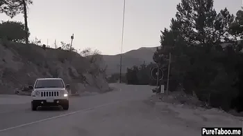 Couple got banged in a alien group sex at a spaceship