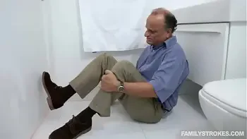 Rose Monroe In Staycation Sex Blues