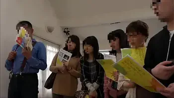 Fucking Japanese Teens At The Art Show