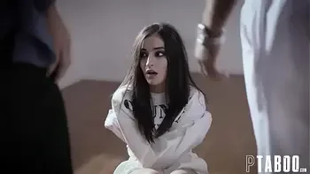 Psych Patient Emily Willis Has Sex With Doctors After Getting Caught Masturbating