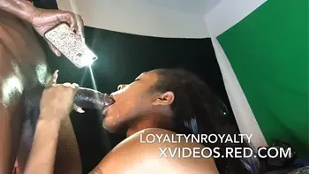 Neighbor Masturbates to Pornstar QueenRoyalty and CUMZ Hard!