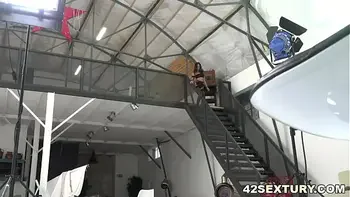 Tiffany Tatum, Sabrisse and Leyla Fiore fingering each other