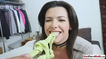 Frustrated busty MILF stepmommy asks me too lick her pussy