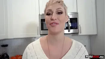 Nosey stepmom with short hair fucked in the kitchen