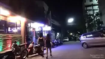 Thai freelancer wife