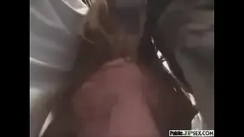 Deliciosa y tetona japonesa manoseada