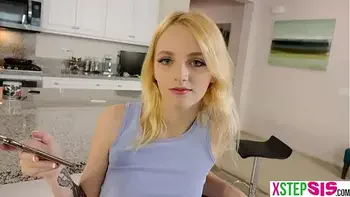 Teaching my tiny teen stepsister some responsabilities