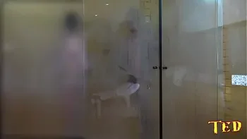 O dotado pegou a loira no banho depois da cena - Rafaella Denardin - Ed Junior