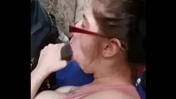 Bigtit White girl sucking bbc