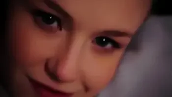 Ninfetinha deliciosa se exibindo