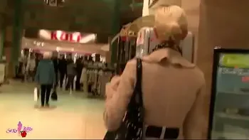 Beim SHOPPEN gefickt und ERWISCHT