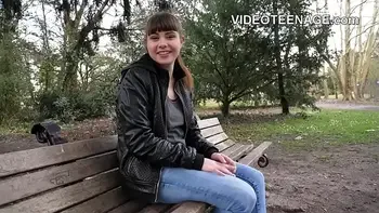 lovely teen does porn casting