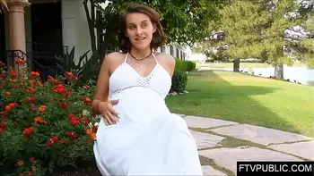 Pregnant teen public fingering